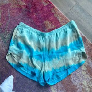 Silk Gypsy 05 Teal and Beige Tie-Dye Athletic Shorts